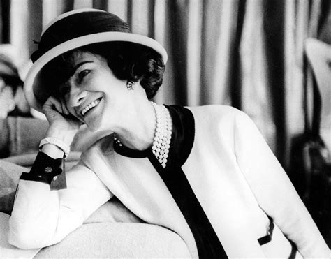 histoire chanel pdf|gabrielle Chanel naissance.